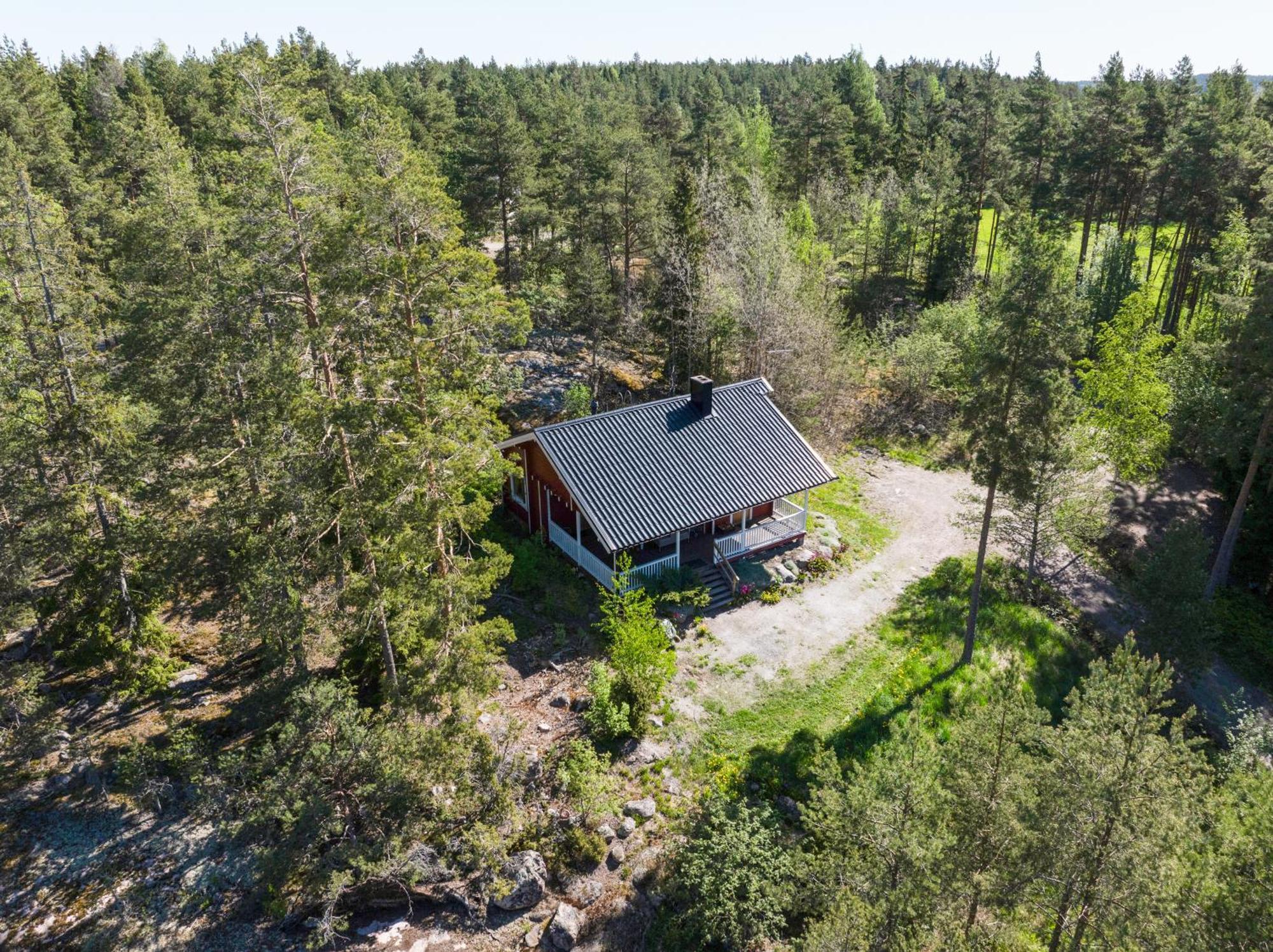 Lomahyppaeys Villa Наантали Екстериор снимка