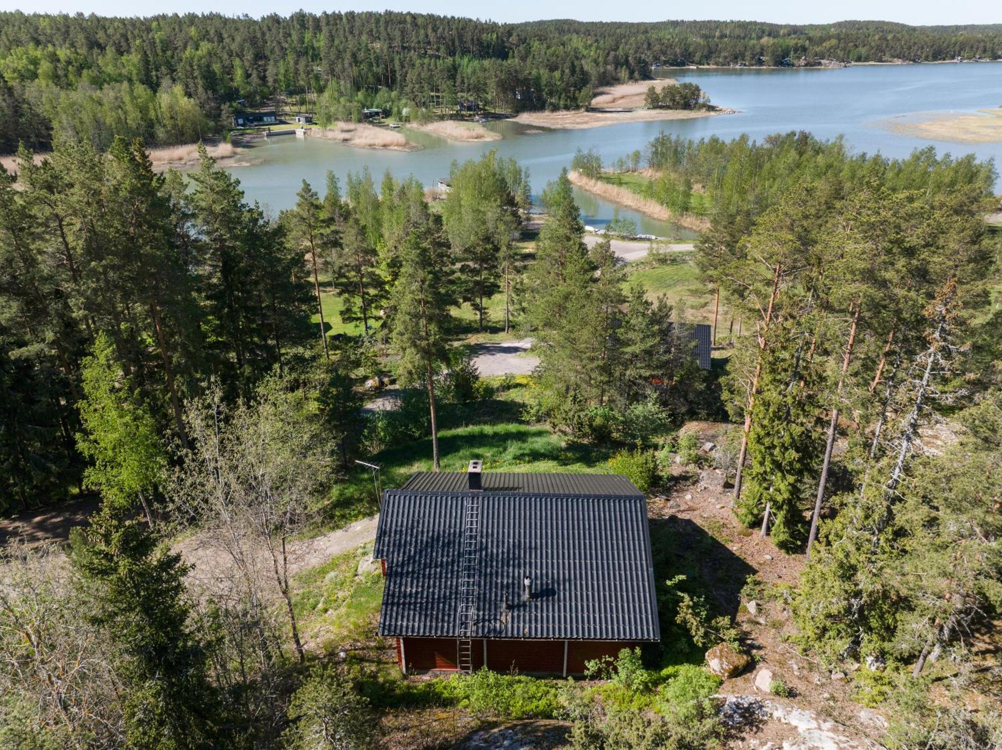 Lomahyppaeys Villa Наантали Екстериор снимка