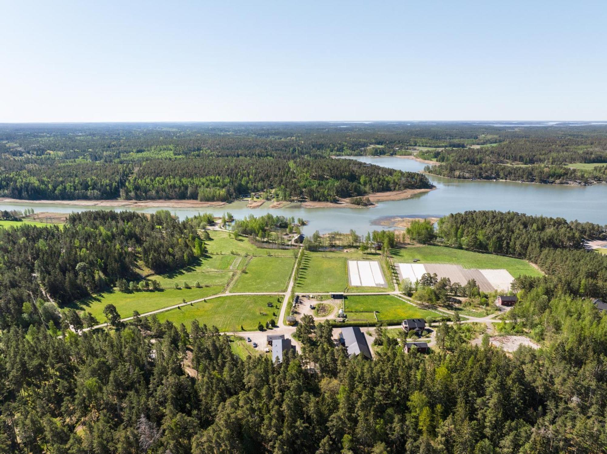 Lomahyppaeys Villa Наантали Екстериор снимка