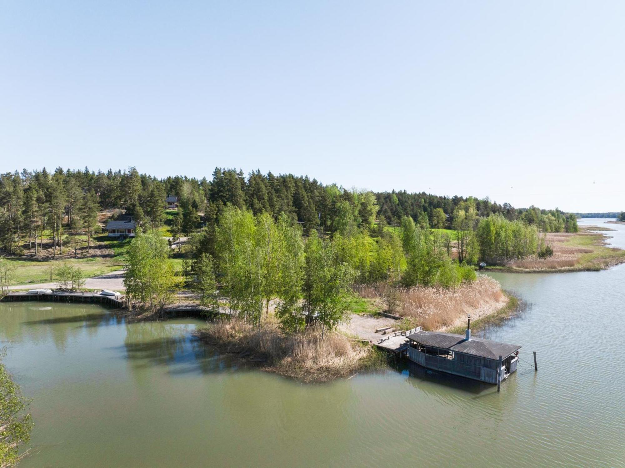 Lomahyppaeys Villa Наантали Екстериор снимка